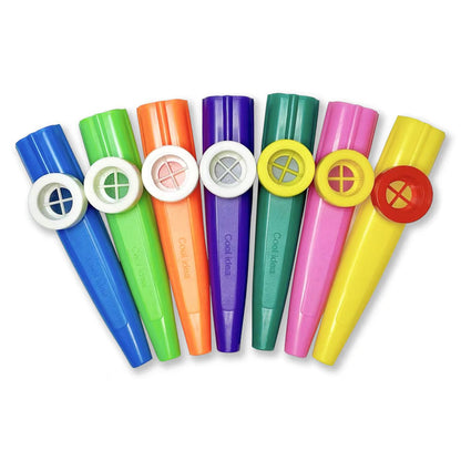 7 Pcs Plastic Kazoos, Humming Musical Instruments Multi Colors Kazu, Good Gift for All Ages, A Good Companion for Ukulele, Violin, Guitar, Piano Keyboard,  Holiday Game for The Family Party  Festive Tune